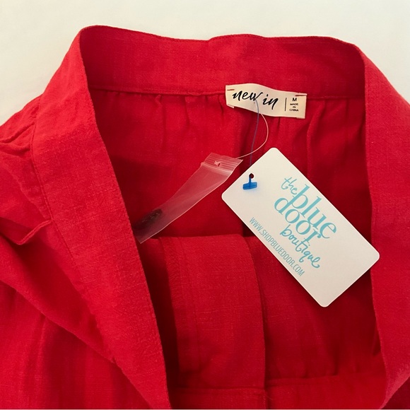 Brand New! Blue Door boutique maxi skirt. Size Medium - Picture 4 of 4